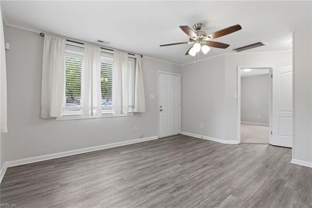 712 Norwood CIR, Hampton, VA 23661