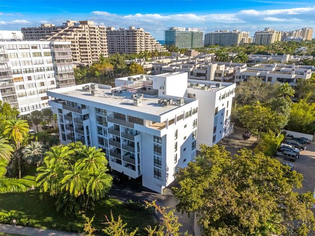 100 Ocean Lane Dr 301, Key Biscayne, FL 33149