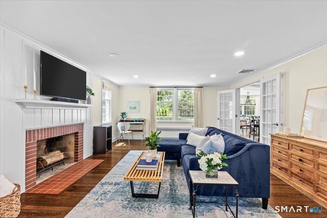 255 Mountain Road, West Hartford, CT 06107