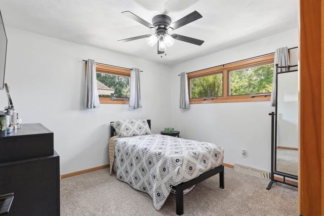 126 Highland Drive, Cedar Falls, IA 50613