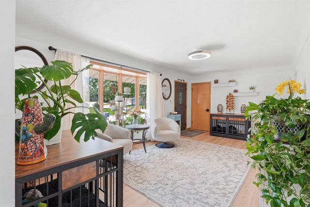126 Highland Drive, Cedar Falls, IA 50613