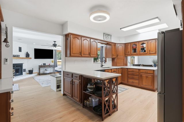 126 Highland Drive, Cedar Falls, IA 50613