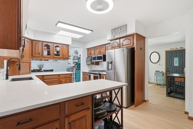 126 Highland Drive, Cedar Falls, IA 50613