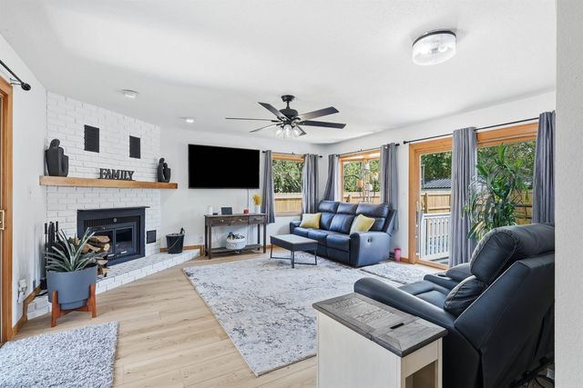 126 Highland Drive, Cedar Falls, IA 50613