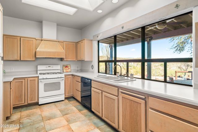 18330 W MOONLIGHT MESA Road, Wickenburg, AZ 85390