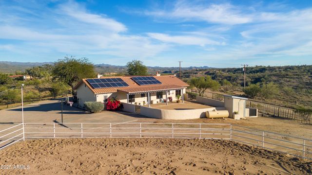 18330 W MOONLIGHT MESA Road, Wickenburg, AZ 85390