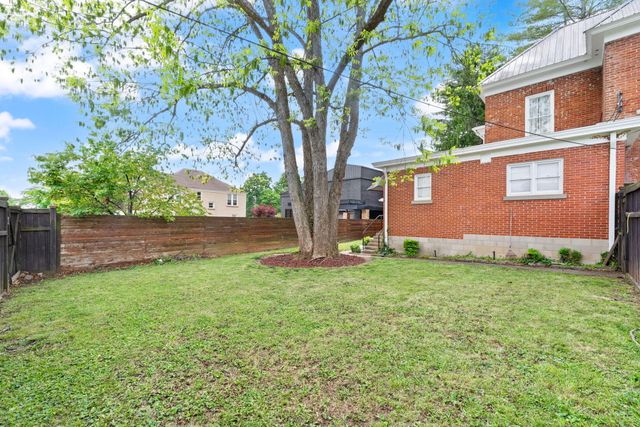 301 W Columbia Street, Somerset, KY 42501
