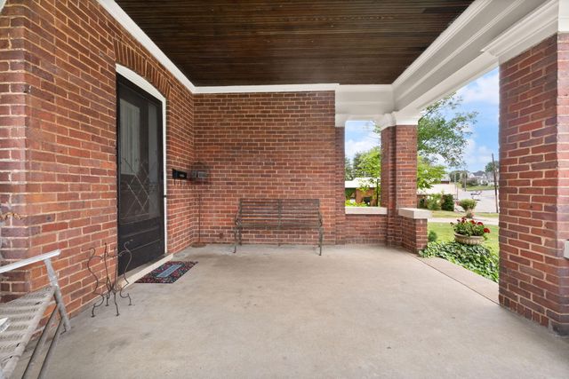 301 W Columbia Street, Somerset, KY 42501