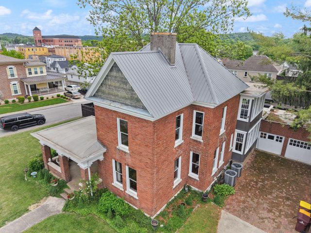301 W Columbia Street, Somerset, KY 42501