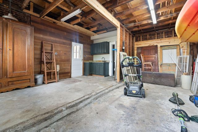 301 W Columbia Street, Somerset, KY 42501