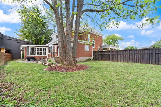 301 W Columbia Street, Somerset, KY 42501