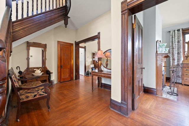 301 W Columbia Street, Somerset, KY 42501
