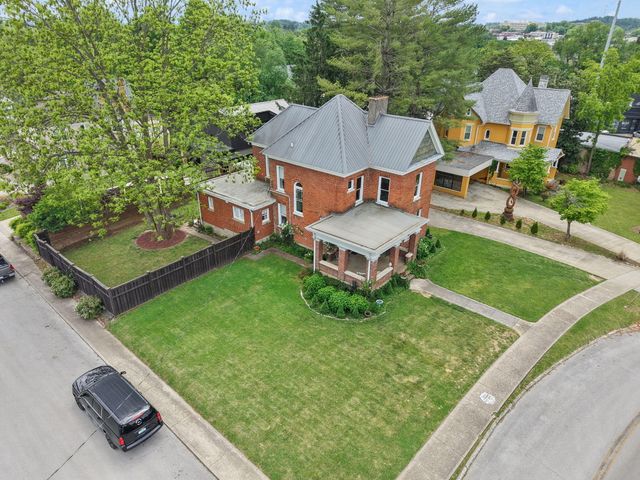301 W Columbia Street, Somerset, KY 42501