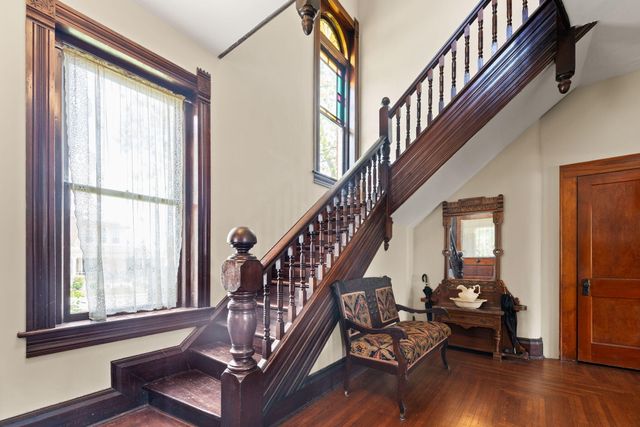 301 W Columbia Street, Somerset, KY 42501