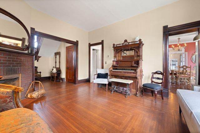301 W Columbia Street, Somerset, KY 42501