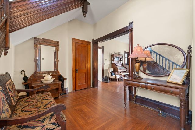 301 W Columbia Street, Somerset, KY 42501