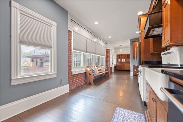 301 W Columbia Street, Somerset, KY 42501
