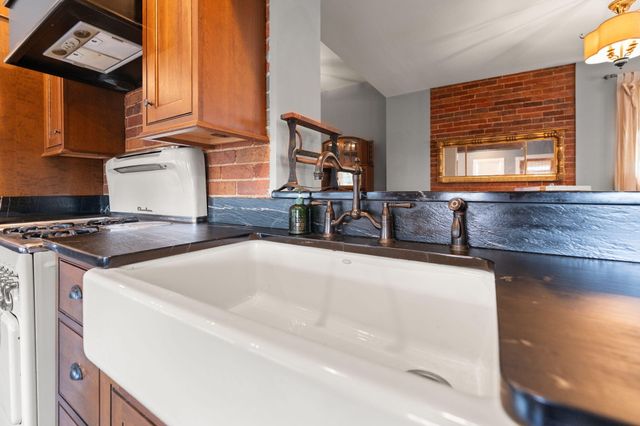 301 W Columbia Street, Somerset, KY 42501