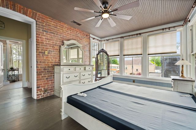 301 W Columbia Street, Somerset, KY 42501