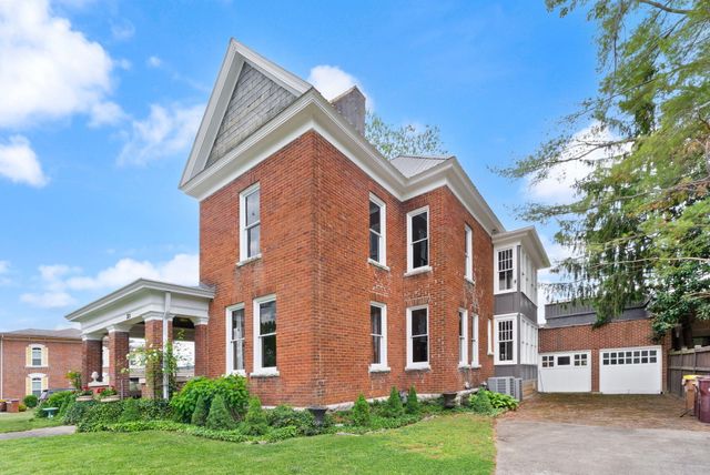 301 W Columbia Street, Somerset, KY 42501