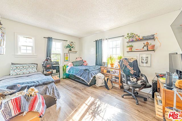 1618 S Burnside Avenue, Los Angeles, CA 90019