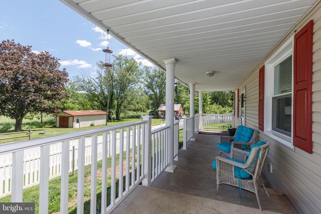 21304 W LIBERTY RD, Parkton, MD 21120