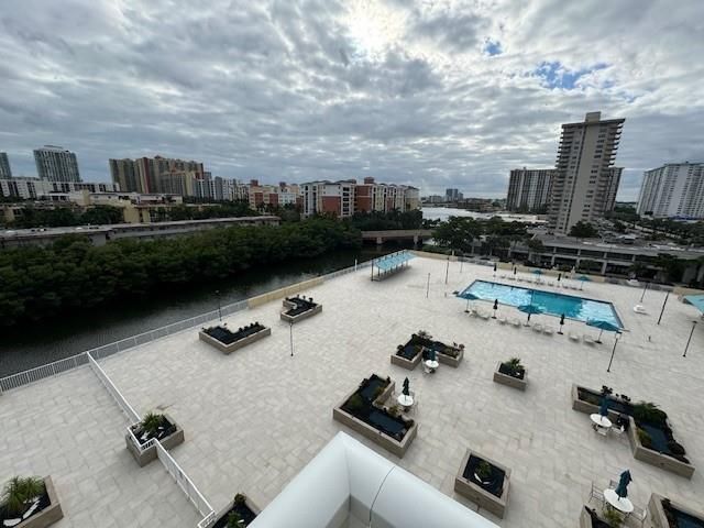 230 174th Street 814, Sunny Isles Beach, FL 33160