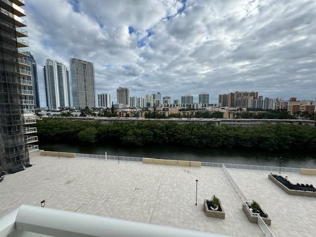 230 174th Street 814, Sunny Isles Beach, FL 33160