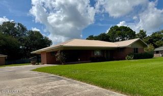 905 Bank Avenue, New Iberia, LA 70560