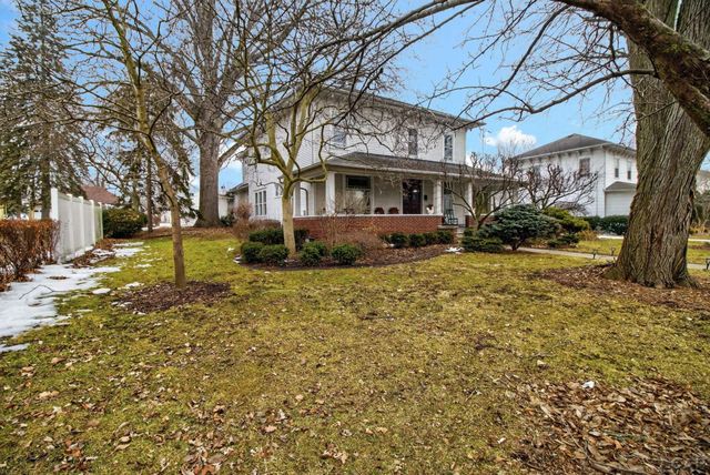 418 W Adrian Street, Blissfield, MI 49228