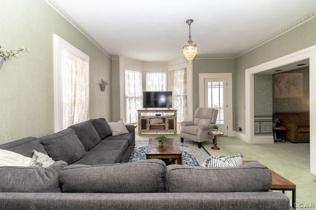 418 W Adrian Street, Blissfield, MI 49228