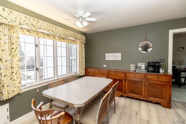 418 W Adrian Street, Blissfield, MI 49228