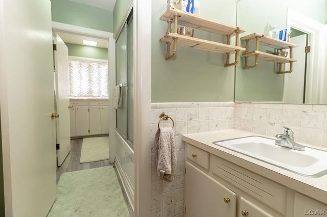 418 W Adrian Street, Blissfield, MI 49228