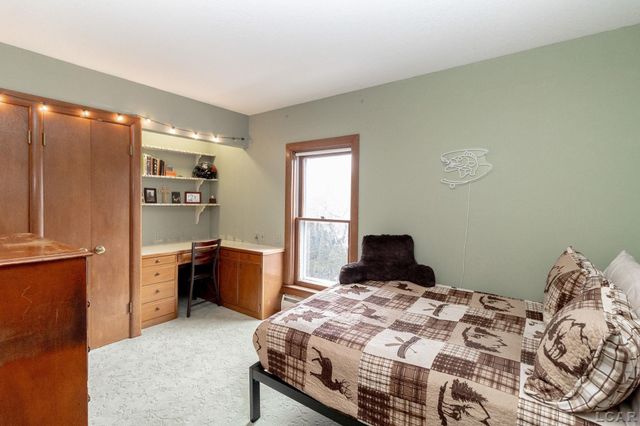 418 W Adrian Street, Blissfield, MI 49228