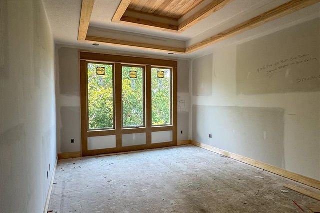 9926 Brockway Street, Lenexa, KS 66220