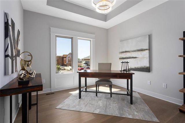 9926 Brockway Street, Lenexa, KS 66220
