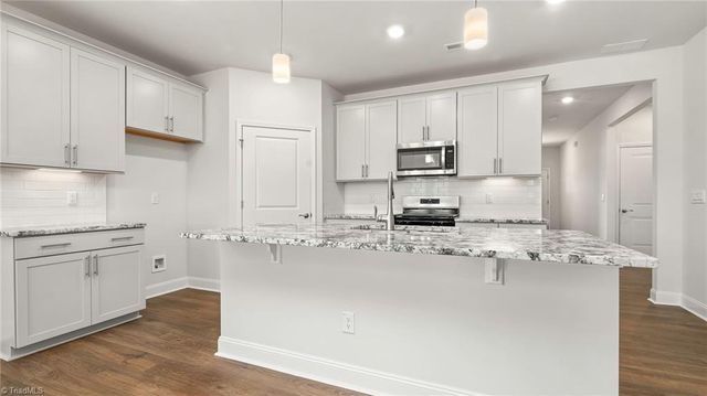302 PRIAM Way, Jamestown, NC 27282
