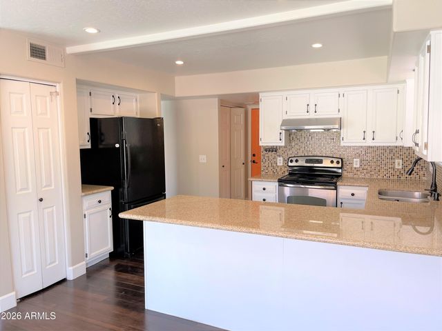 3602 E Windmere Drive, Phoenix, AZ 85048