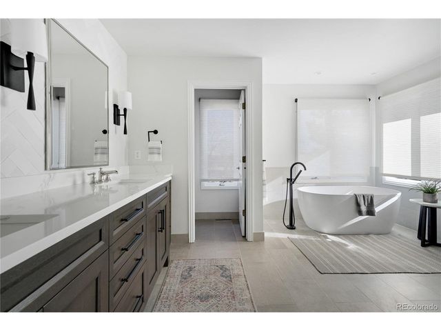 5586 E Mineral Ln, Centennial, CO 80122