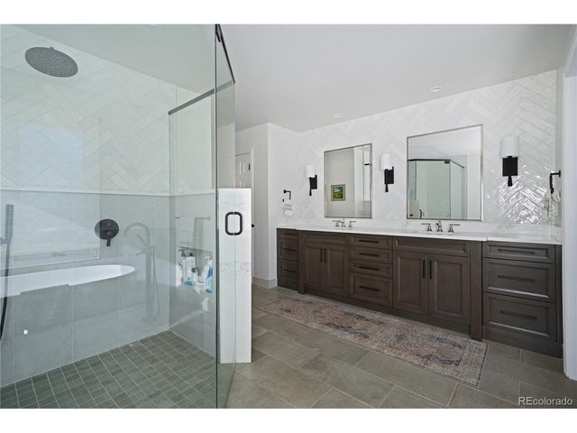 5586 E Mineral Ln, Centennial, CO 80122