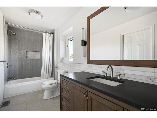 5586 E Mineral Ln, Centennial, CO 80122