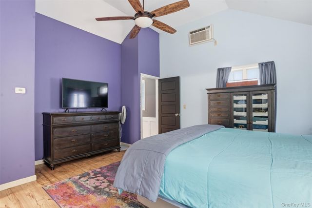 24 Mountain Road, Cornwall On Hudson, NY 12520