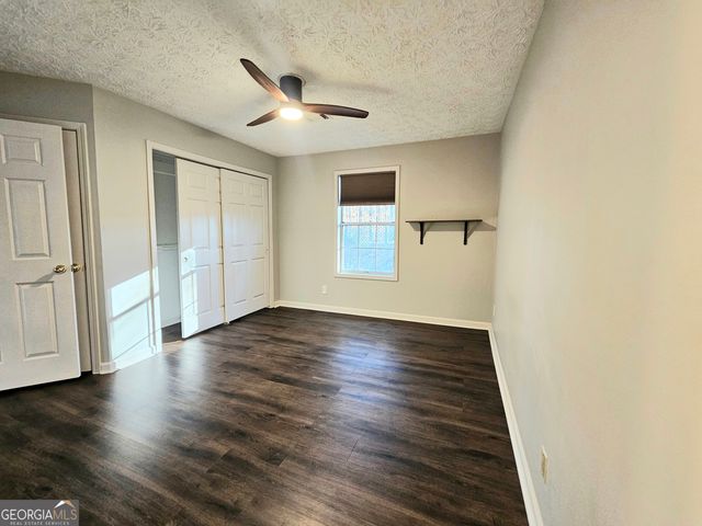 2734 Highland Ridge NW, Kennesaw, GA 30152