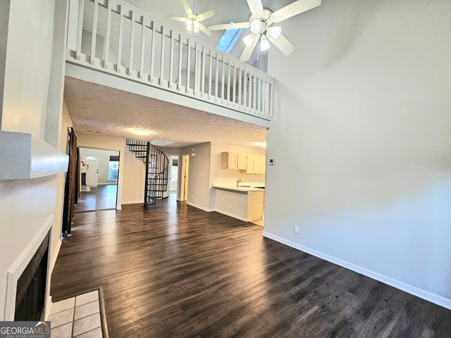 2734 Highland Ridge NW, Kennesaw, GA 30152