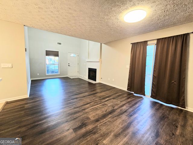 2734 Highland Ridge NW, Kennesaw, GA 30152