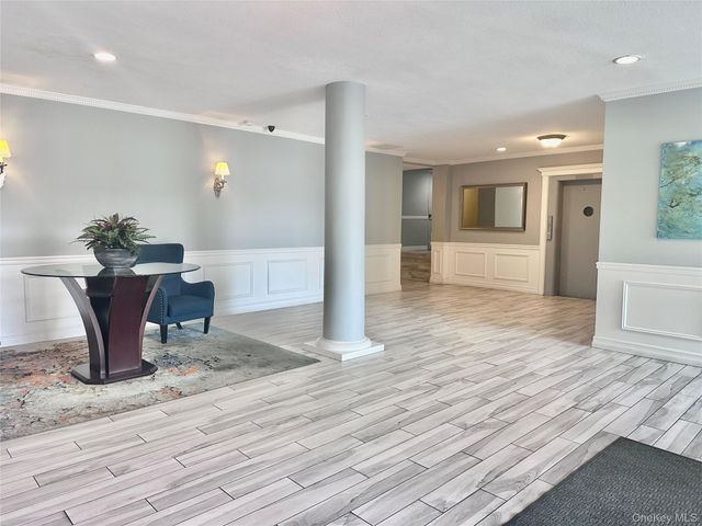 315 Atlantic Avenue 1A, East Rockaway, NY 11518