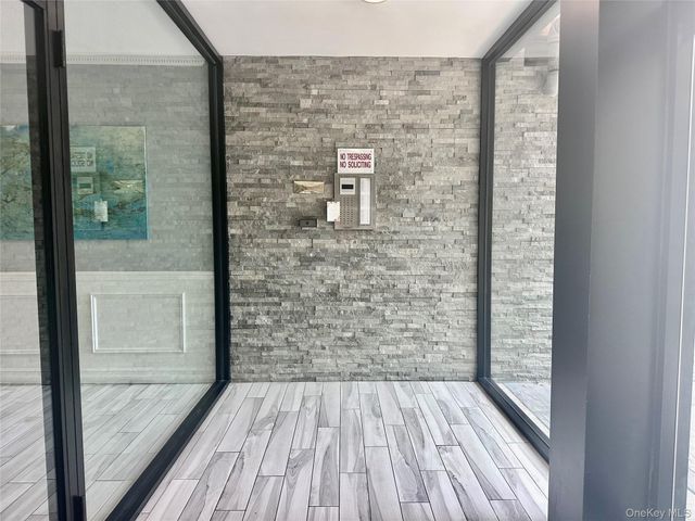 315 Atlantic Avenue 1A, East Rockaway, NY 11518