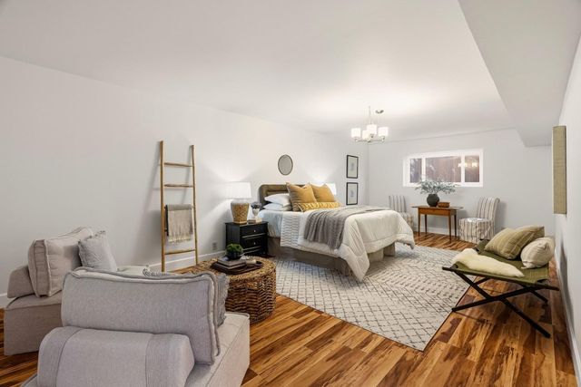 1100 Glacier Avenue, Pacifica, CA 94044