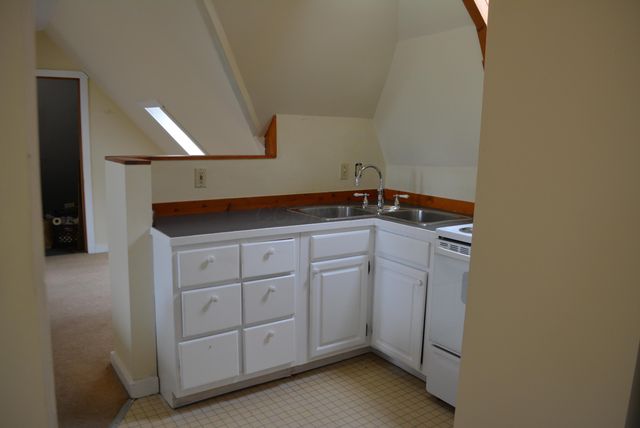 1353 Highland Street, D, Columbus, OH 43201