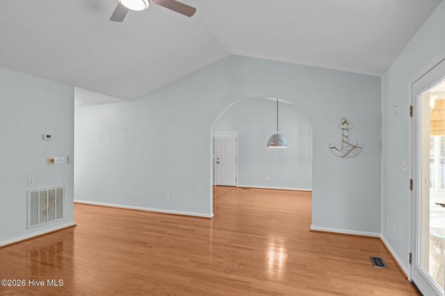 120 Robin Crescent, Cape Carteret, NC 28584